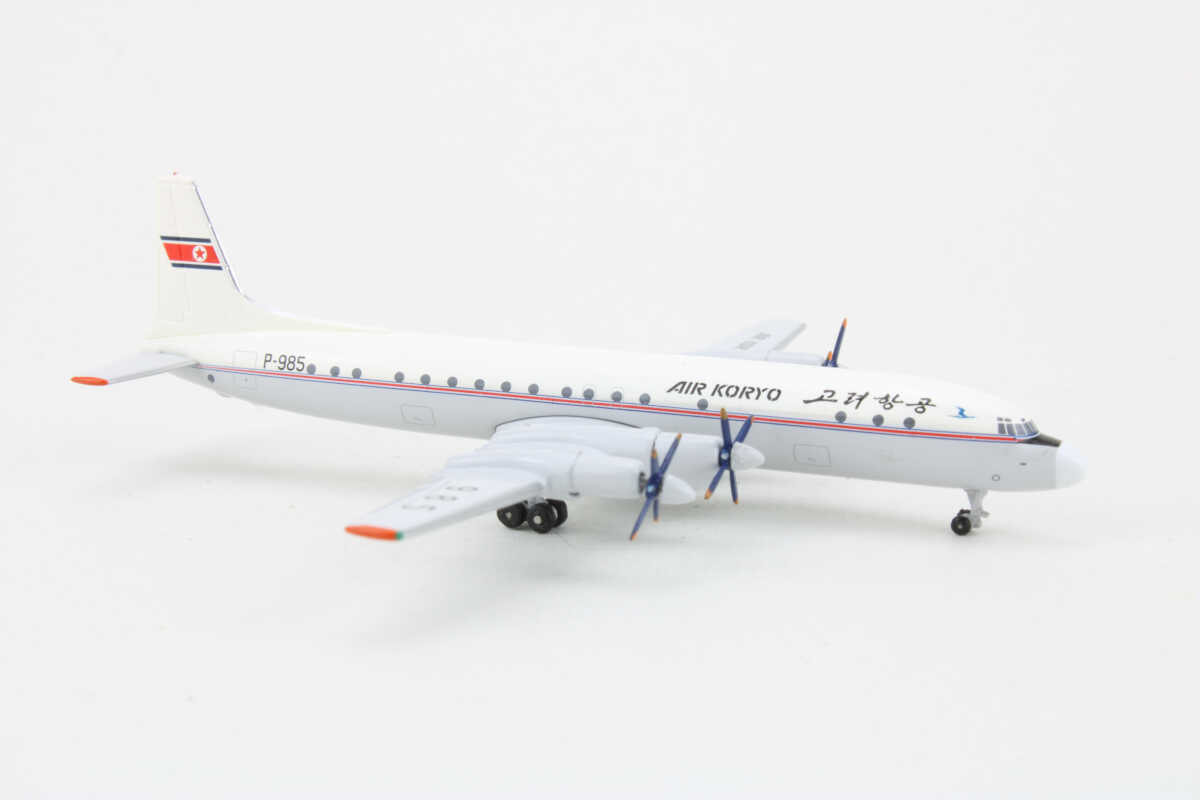 Ilyushin IL-18 Air Koryo P-985 Aeroclassics 1:400 - Image 2