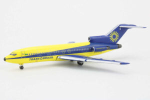 Boeing 727-100C Transbrasil PT-TYS "Yellow/Blue" Aeroclassics 1:400 - Image 3