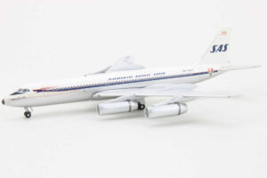 Convair CV-990 SAS Scandinavian SE-DAZ Aeroclassics 1:400 - Image 3