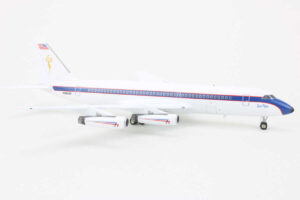 Set 2pcs Convair CV-880 N880EP / Lockheed L-1329 N777EP Elvis Presley Private Inflight200 TK01-TK02 1:200 – Bild 2