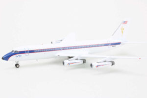 Set 2pcs Convair CV-880 N880EP / Lockheed L-1329 N777EP Elvis Presley Private Inflight200 TK01-TK02 1:200 – Bild 3