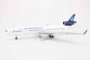 McDonnell Douglas MD-11 Garuda Indonesia PK-GIJ JC Wings XX2074 1:200 - Image 3