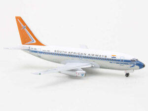 Alternative view of Boeing 737-200 South African Airways ZS-SBL Aeroclassics 1:400